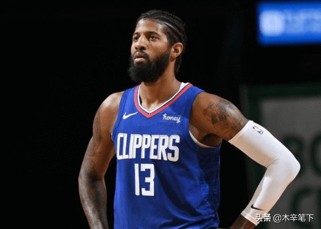 小库里生涯薪资一览表,nba球员得分榜库里历史排名