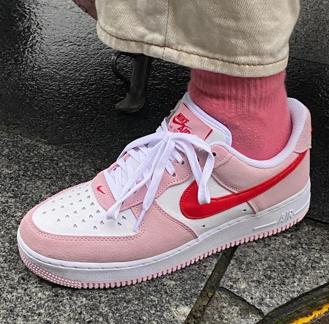 af1情人节为啥是权志龙同款,权志龙nikeaf1联名小雏菊多少钱