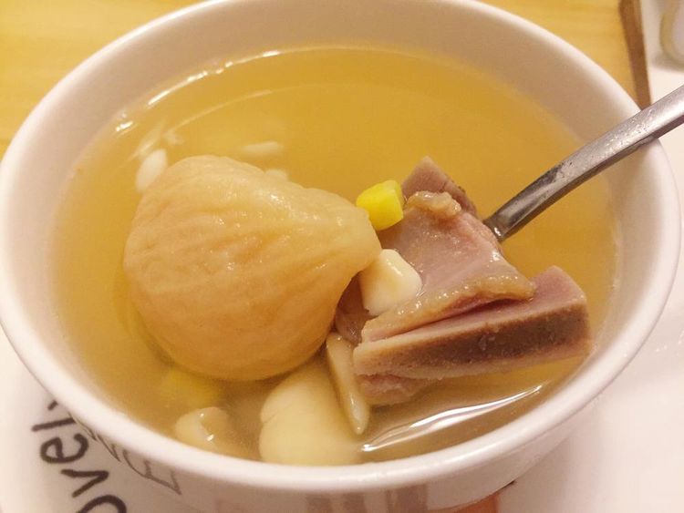 做排骨汤排骨不焯水,做排骨汤不放调料吗