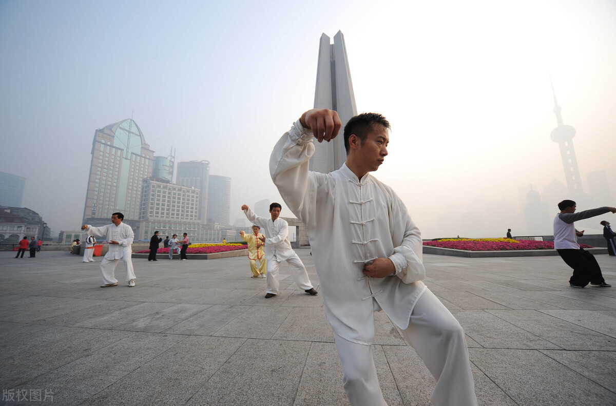 汗门一出，阳气外流！一张“补阳”方，化解腰痛多汗，请欣赏