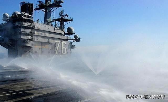 舰船科普动画,航母水幕系统有什么用