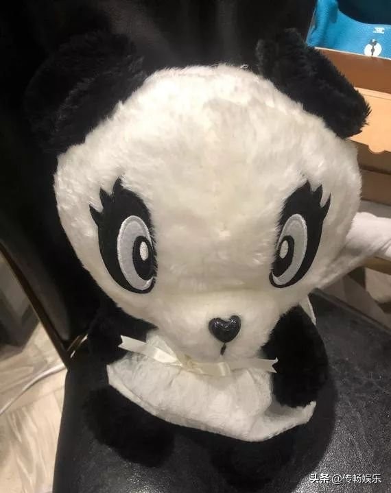 吴昕卖掉钟汉良送的礼物,吴昕卖掉了钟汉良送的礼物