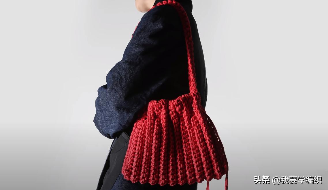 钩各种花样的抽绳包包教程,圆筒包包抽绳钩织教程