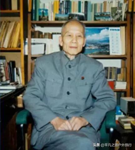 为啥珠穆朗玛峰英文用everest,珠穆朗玛为什么叫第三女神