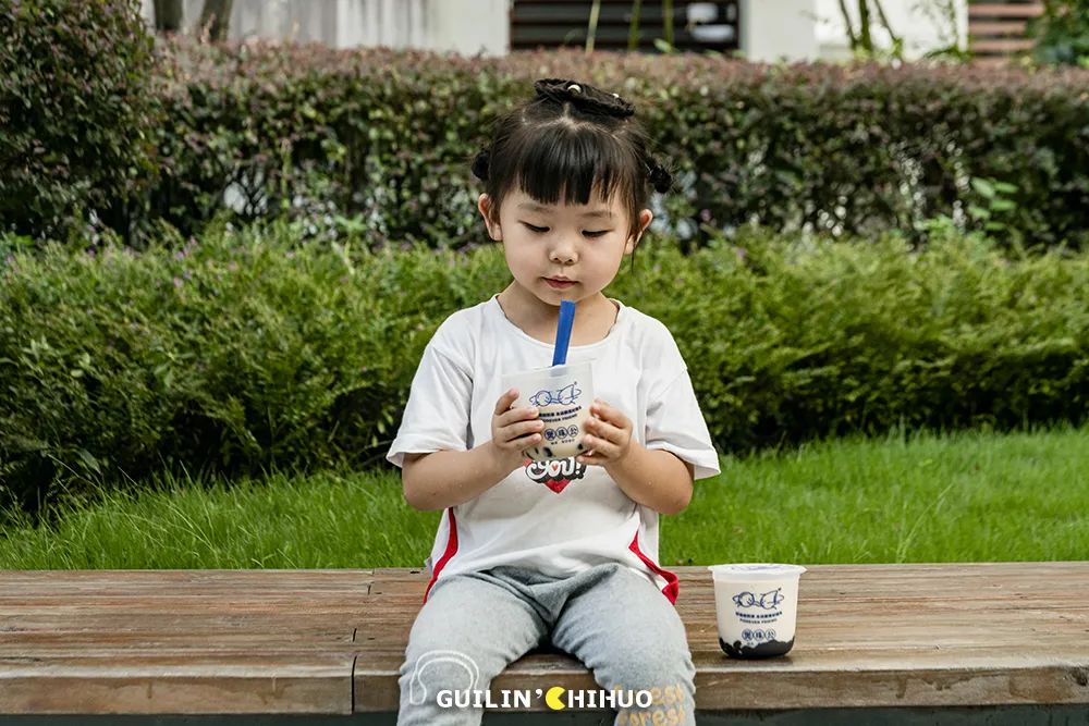 月售1000单的奶茶店,月销8000的奶茶店