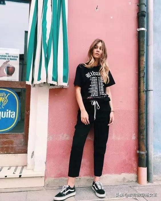 简单的t恤怎么搭配男,时尚t恤洋气穿搭