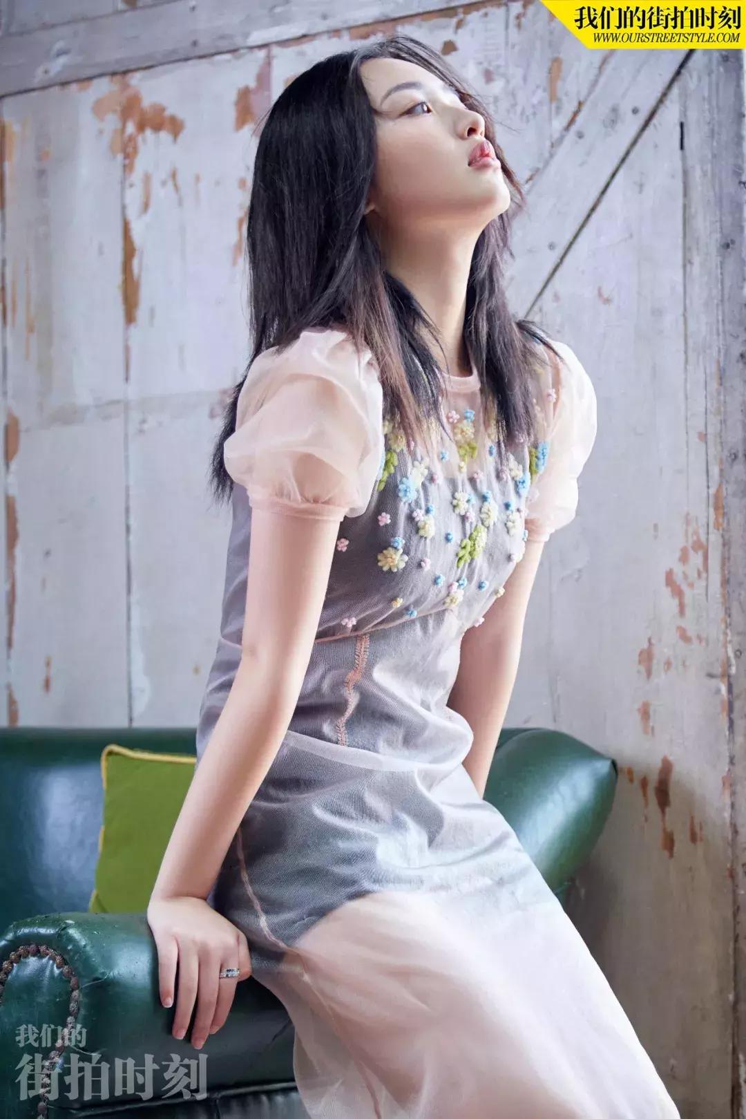 秦海璐夏季穿搭,秦海璐时尚穿搭