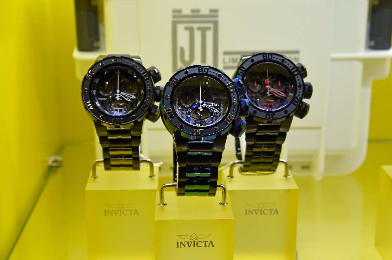 十大冷门奢侈手表,穷玩车富手表完整版