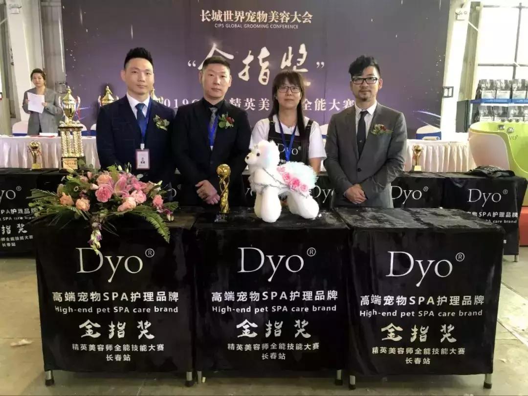 美容行业一个月能赚10000吗,美容师月薪上万是真的吗