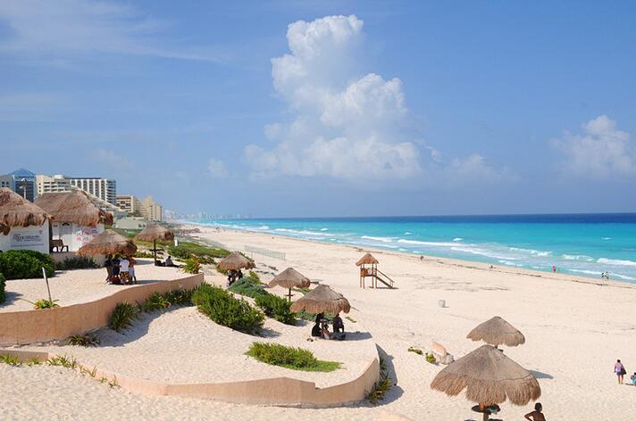 三亚太贵还有哪些地方好,三亚夏威夷哪个更加宜居