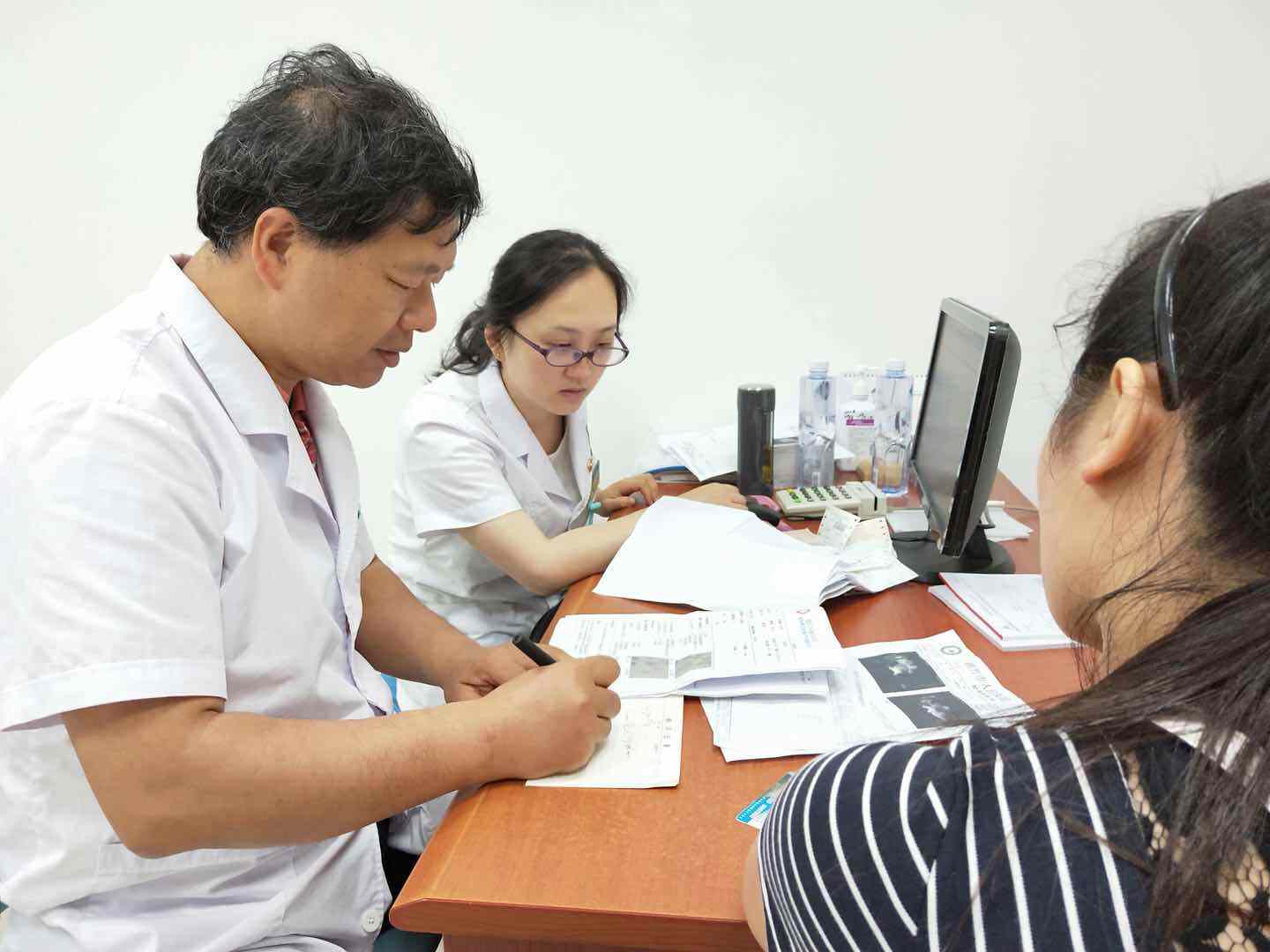 妇科炎症用什么洗液效果好,妇科炎症用哪种洗液比较好