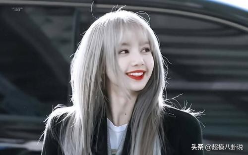 kpop爱豆出圈名场面lisa,attentionlisa舞台有多出圈