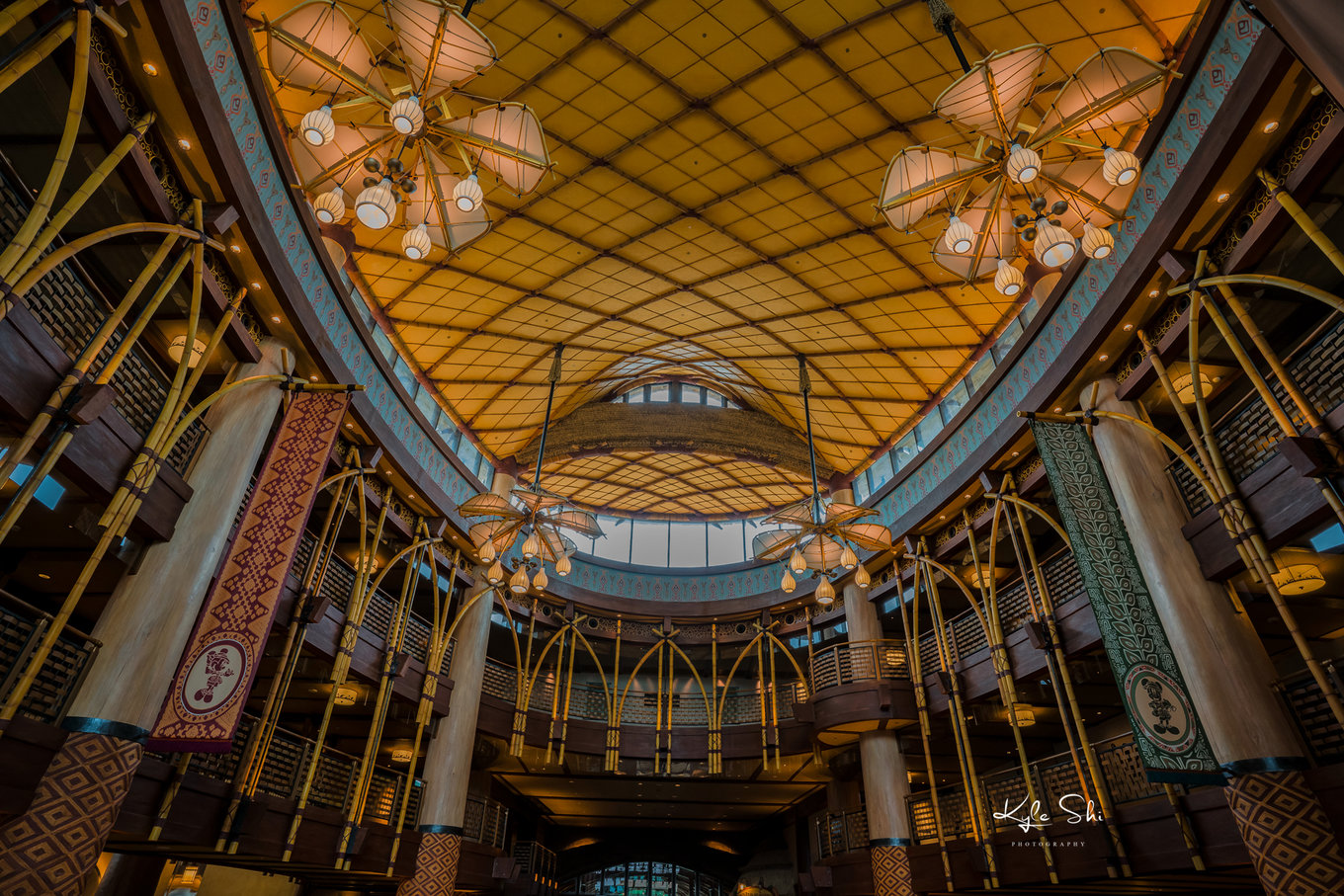 住在迪士尼里的酒店叫什么,住迪士尼酒店什么体验