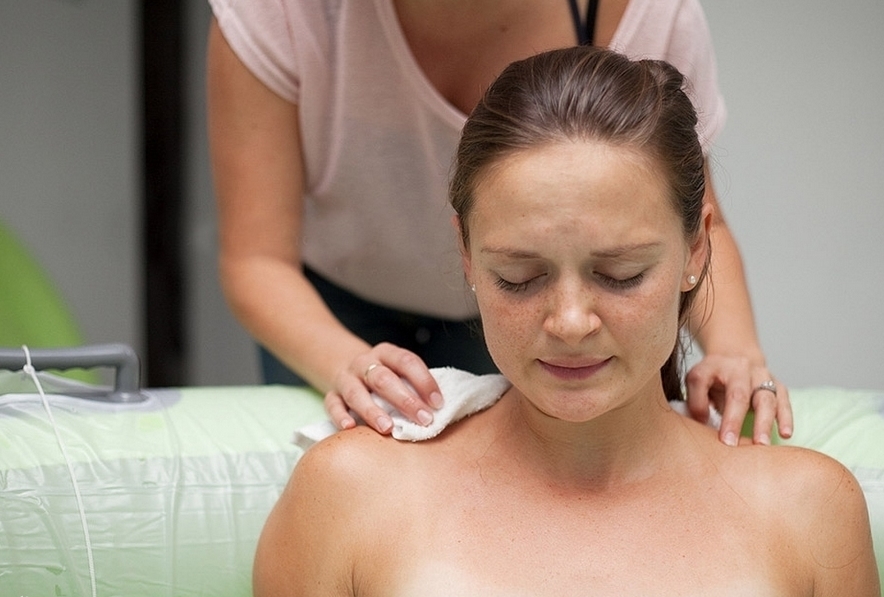 剖腹产要经历怎么样的痛,剖腹产为什么会横竖各一刀