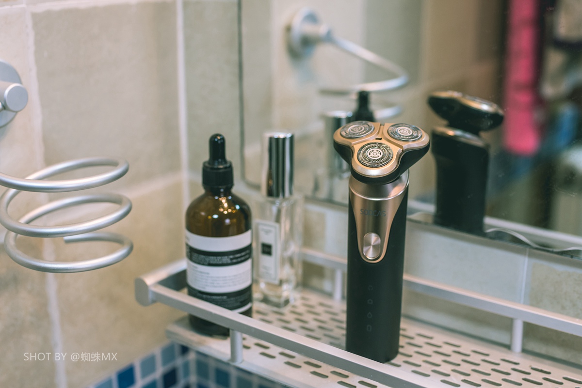凌朗s3剃须刀使用说明,素士凌朗s3剃须刀如何使用