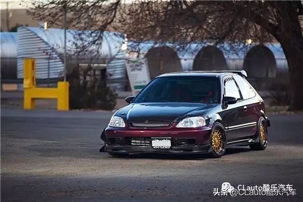 10年本田思域老款,本田10年老思域