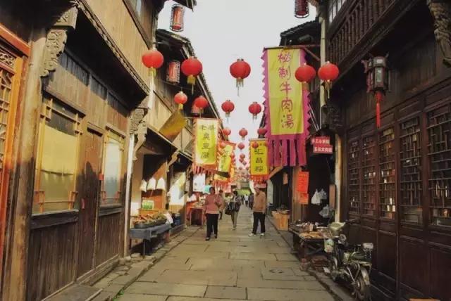 杭州最美的风景区排名前十,杭州有哪些值得一去的古镇古街