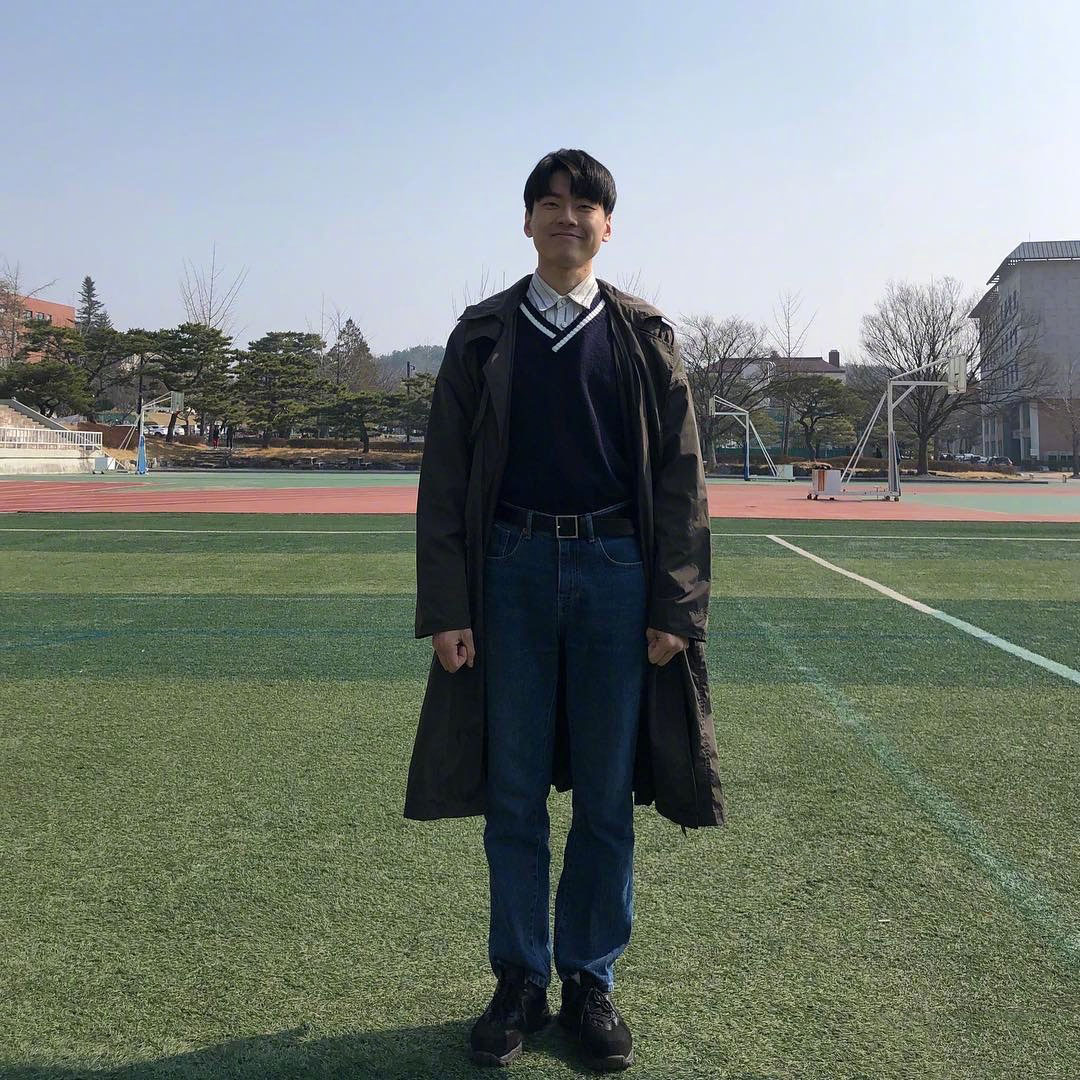 韩国十大顶级博主穿搭男,人气高的韩国ins穿搭博主男夏季