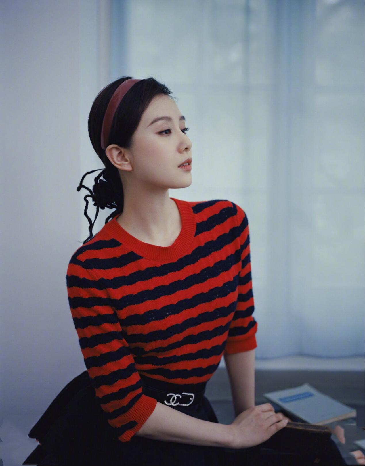 马尾辫怎么扎好看简单中长发,马尾辫怎么扎好看又简单中长发