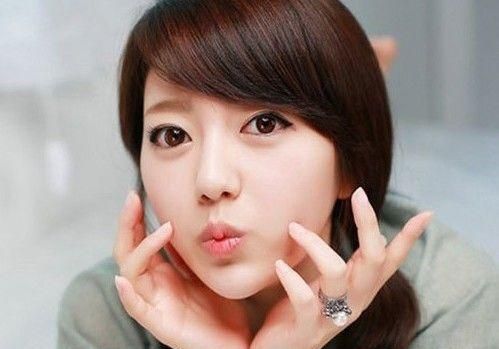 29岁的女人怎么防止脸部下垂,女人脸部下垂有什么办法改善