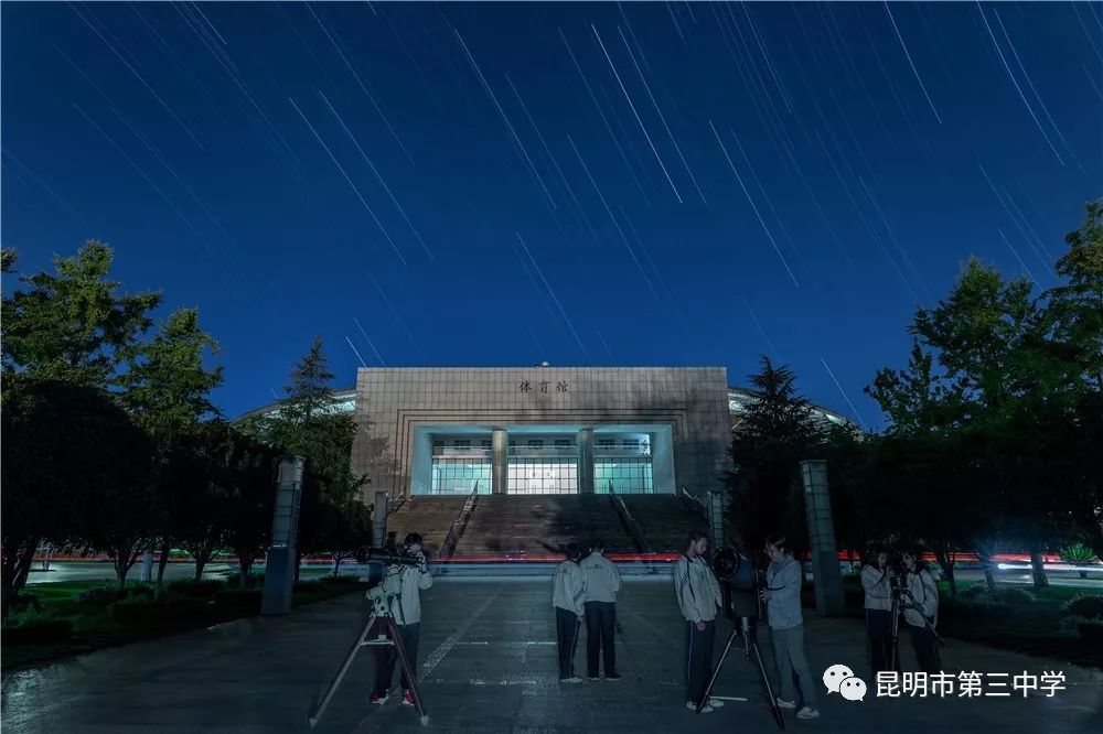 三年级主题征文600字爱国主义,三年级中华魂征文作文