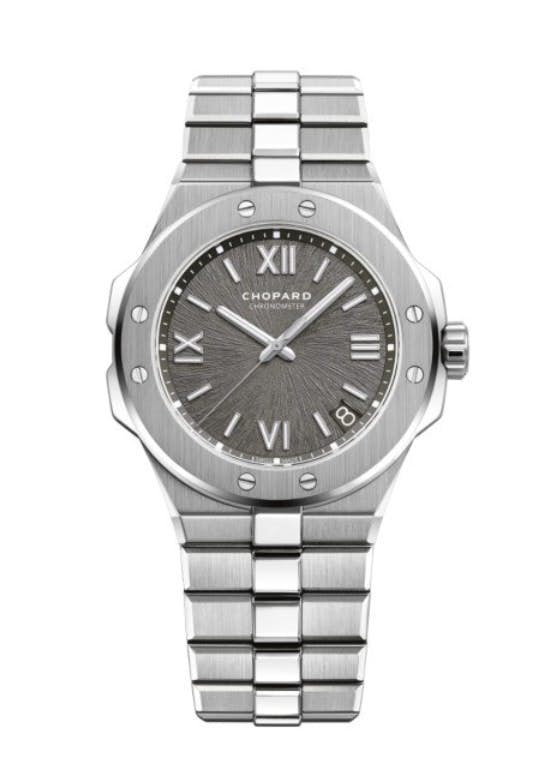 玄彬爱的迫降介绍,爱的迫降里玄彬戴什么表