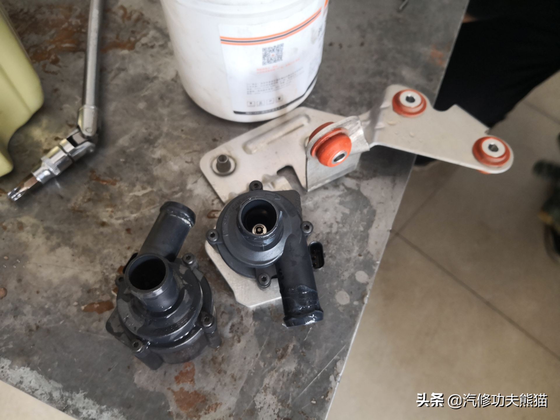 奥迪a8l烧机油严重有什么征兆,奥迪a8l烧机油现象普遍吗