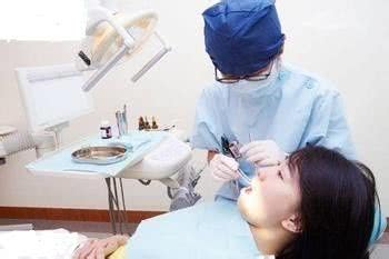 口腔六大常见疾病，专家建议这样做