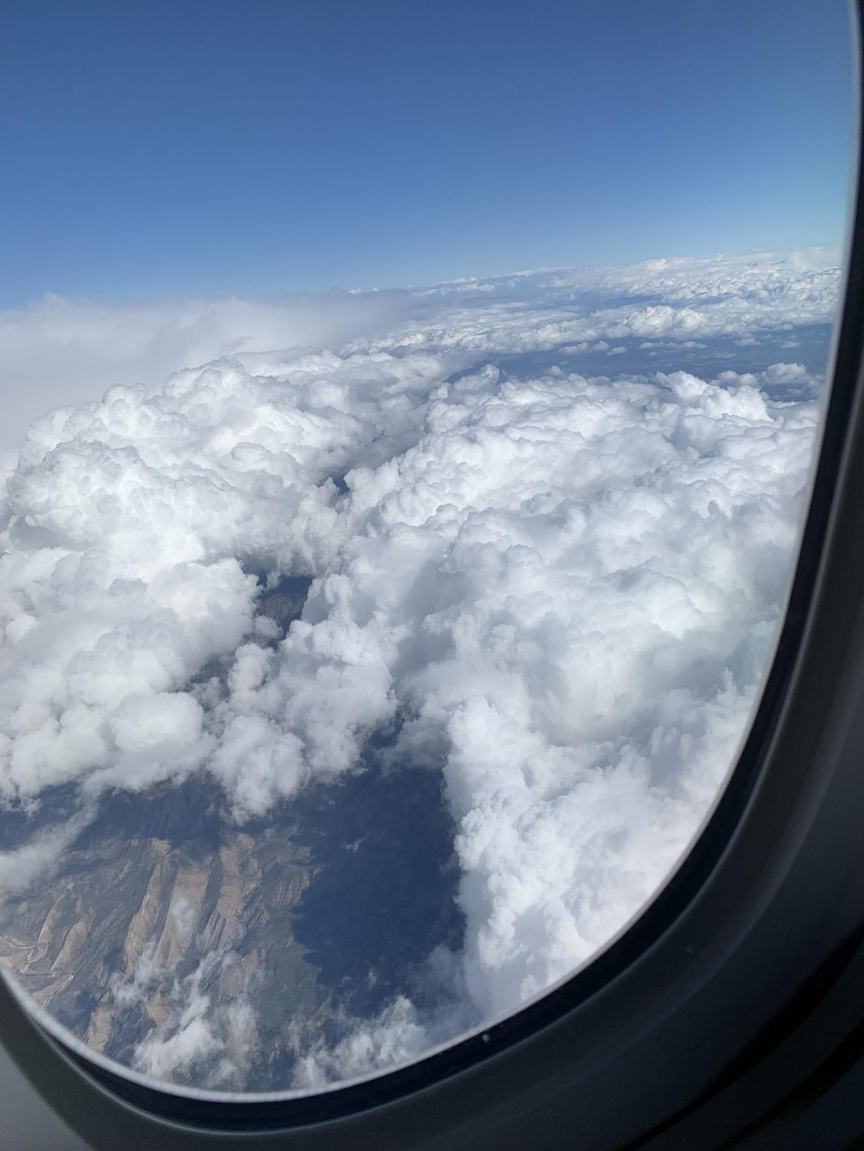 疫情中,从北京到洛杉矶,长途飞行的我