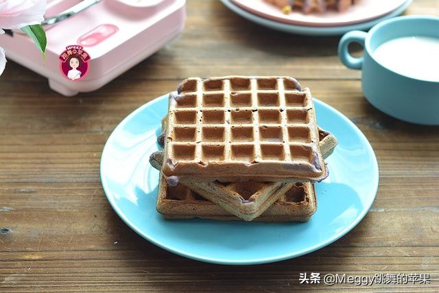 小型华夫饼机各种做法,小型华夫饼机做早餐
