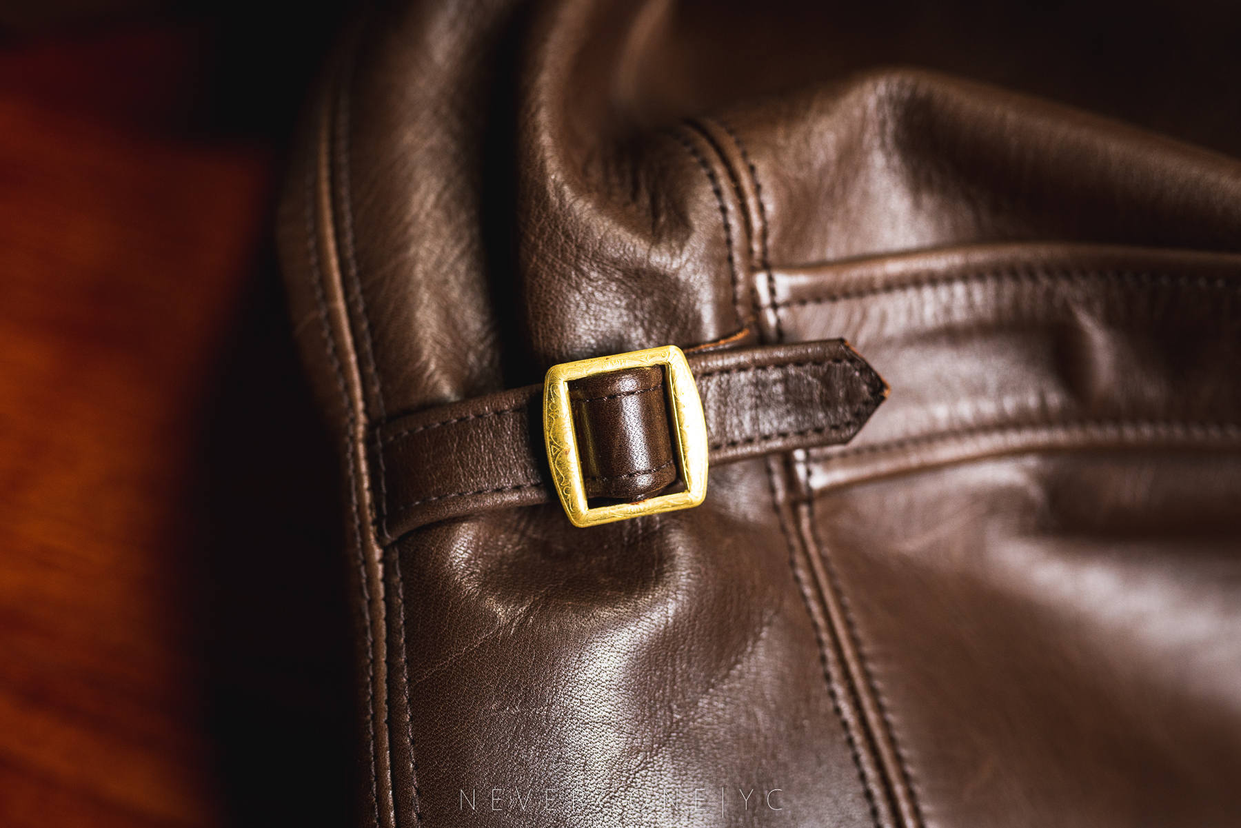 卖2万却不想让人买到的皮衣：AtLastCoLot.670马皮皮衣