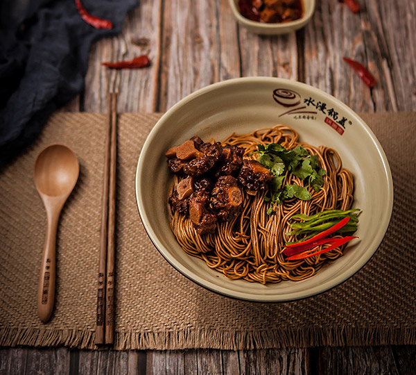 镇江市锅盖面十大排名,中国最好吃的十大面条锅盖面