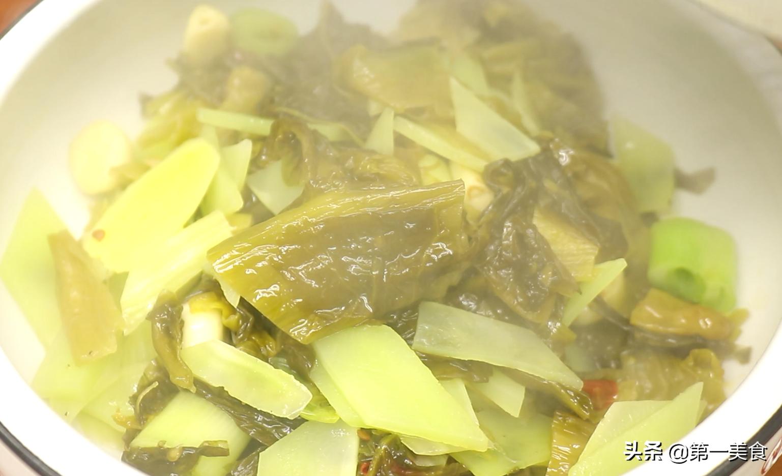 生鱼片鲜滑肥美但是这样吃才健康,比生鱼片还好吃的鱼生