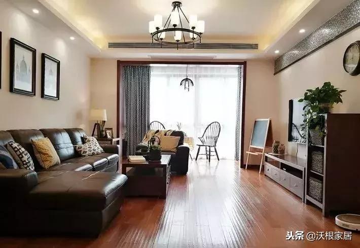 客厅到底要不要铺木纹砖,客厅到底要不要贴墙布