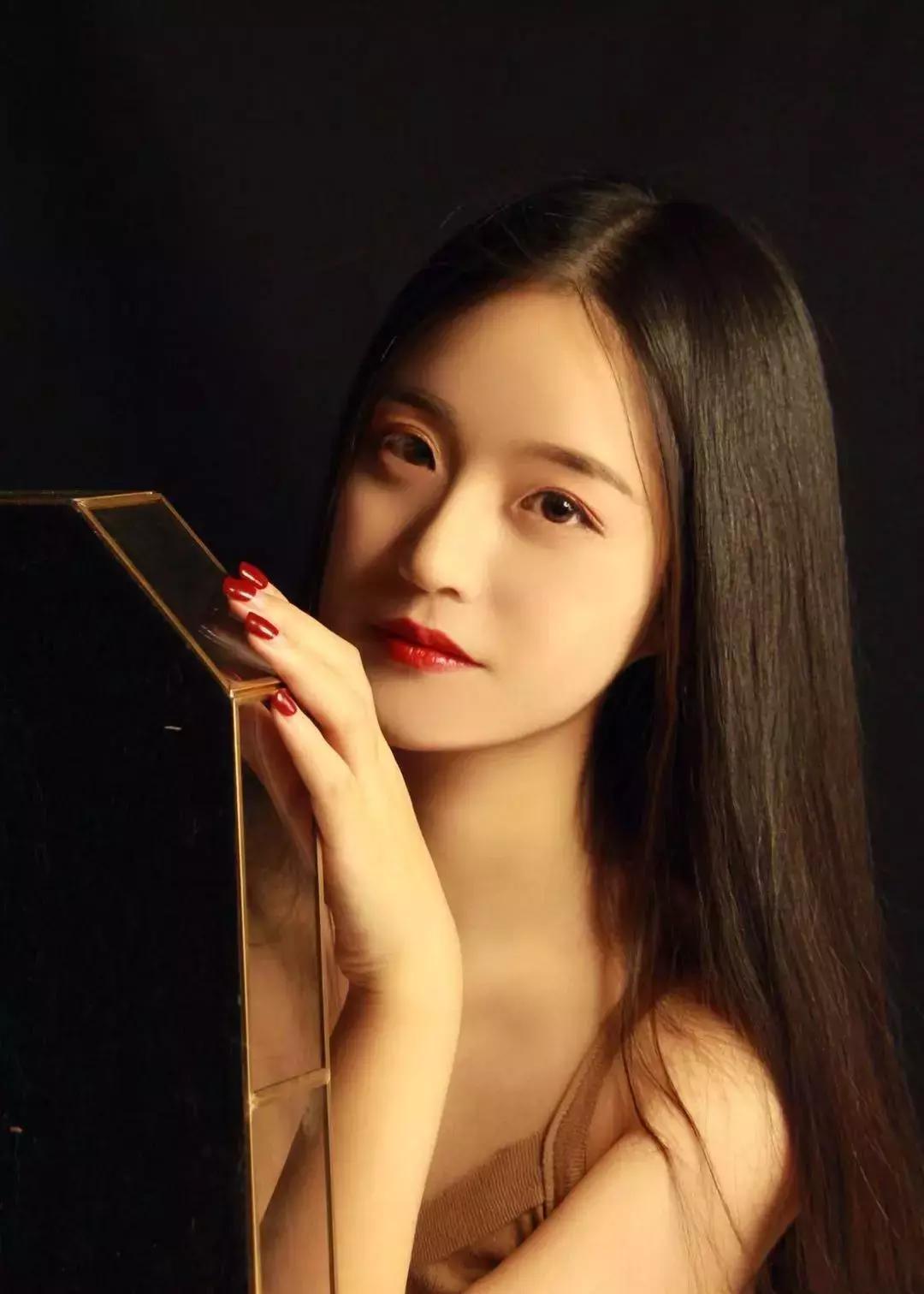 二甲硅油片对胃有伤害吗,硅油对眼睛有什么伤害