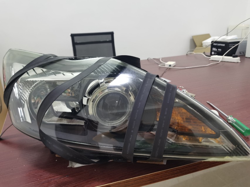 专业讲解原车led透镜大灯升级方法,卤素灯改氙气大灯方法