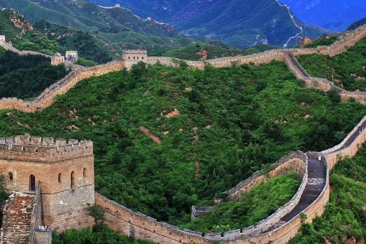 世界十大标志性建筑,除了巴黎圣母院,一座座都是人类的建筑巅峰