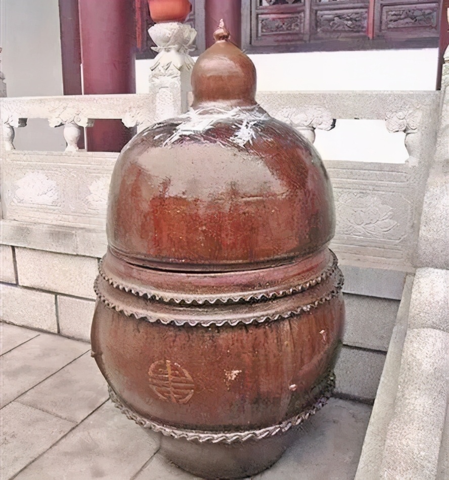 仁义师太肉身佛像,仁义师太圆寂坐缸