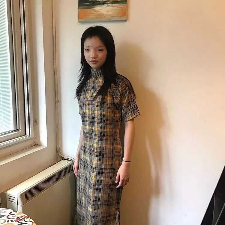 如果你曾被调侃长得像外星人，恭喜你，进军时尚圈的机会来了！