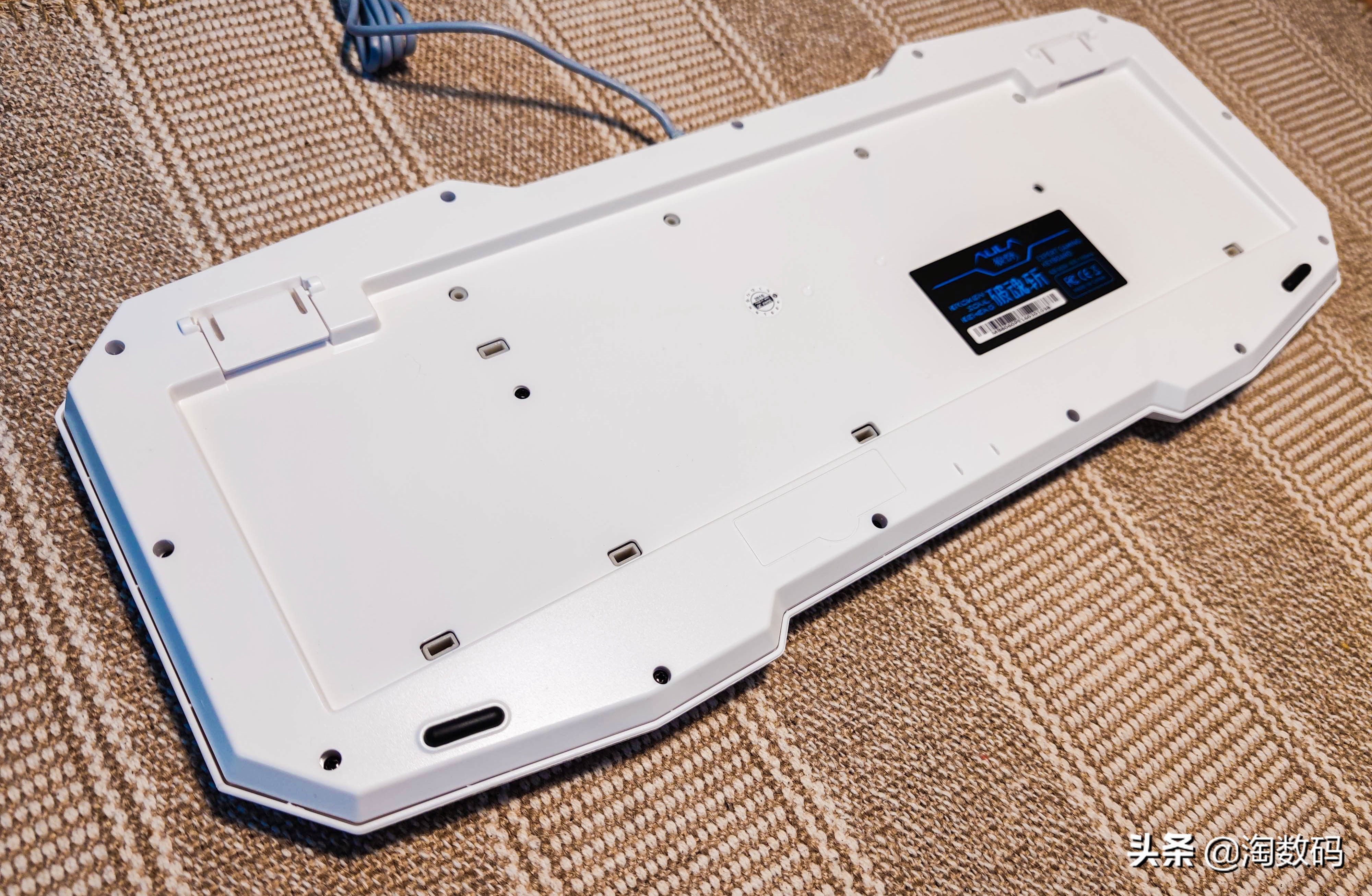 落魄侠客沦为白菜：￥69入手AULA狼蛛TGA大赛定制游戏键鼠套晒单