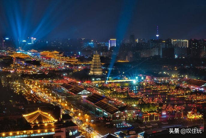 西安杨贵妃同款泡池酒店,杨贵妃西安温泉