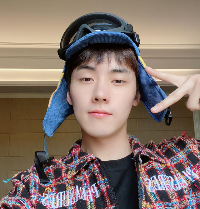 十月塌房日,十月塌房