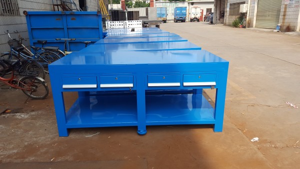 深圳模具钳工工作台,深圳福永塑胶模具钳工