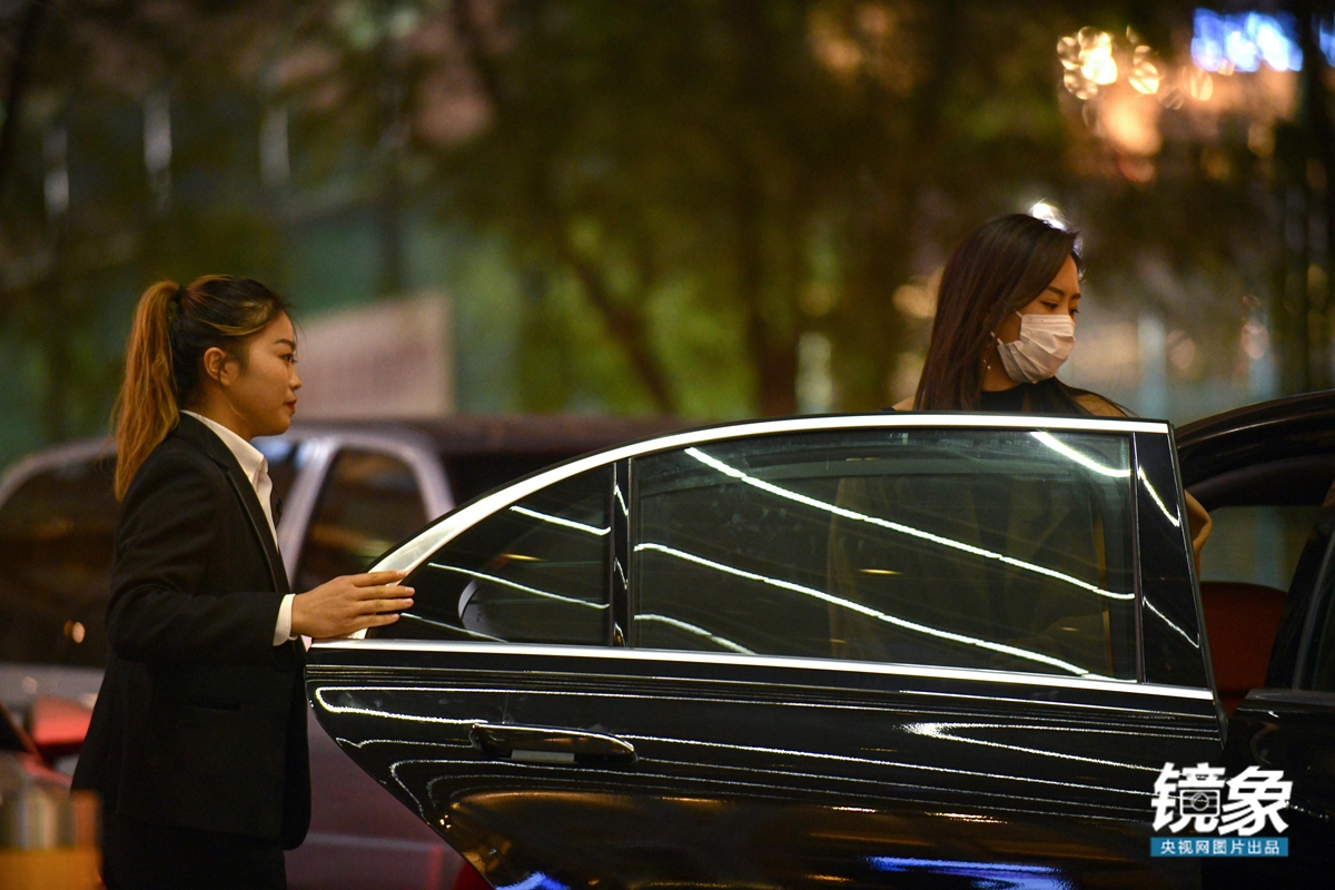 00后女保镖炼成记,中国女保镖炼成记