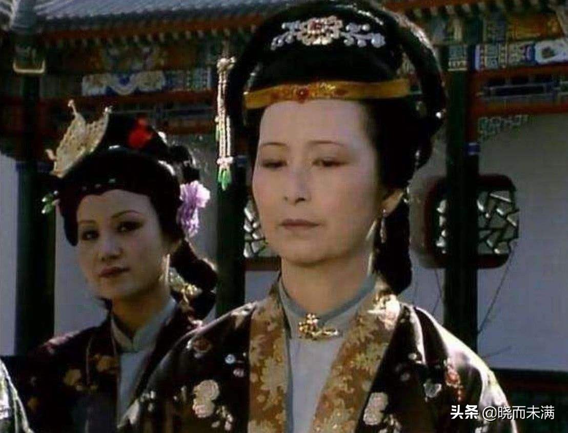 夫人是怎样炼成的？红楼梦：一个贵妇的自我修养