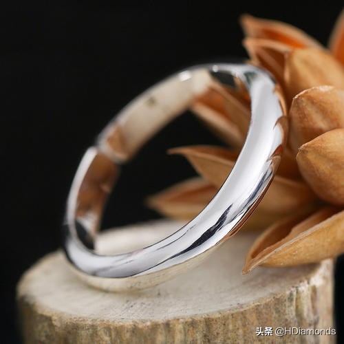 925银饰变色了可以洗干净吗,银饰变色氧化怎么处理