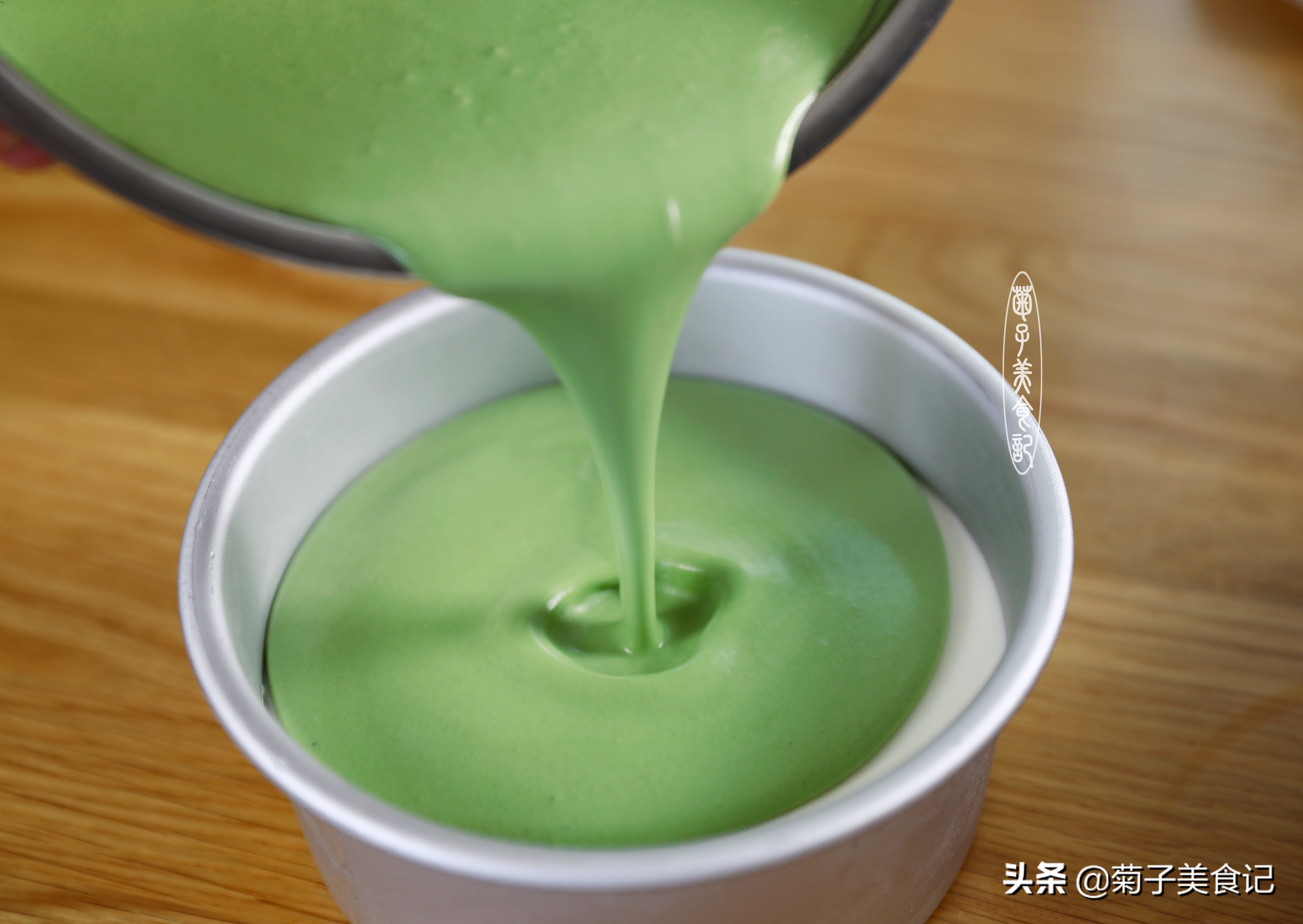 美味的巧克力抹茶慕斯蛋糕,如何做好看又好吃的抹茶慕斯