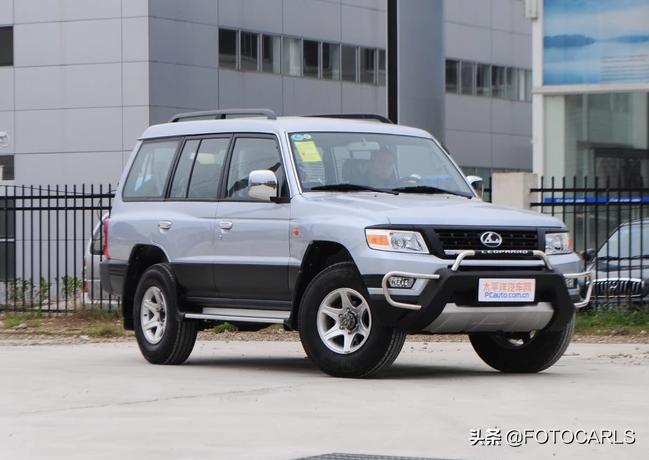 新款国产普拉多越野视频,猎豹q6和普拉多性能