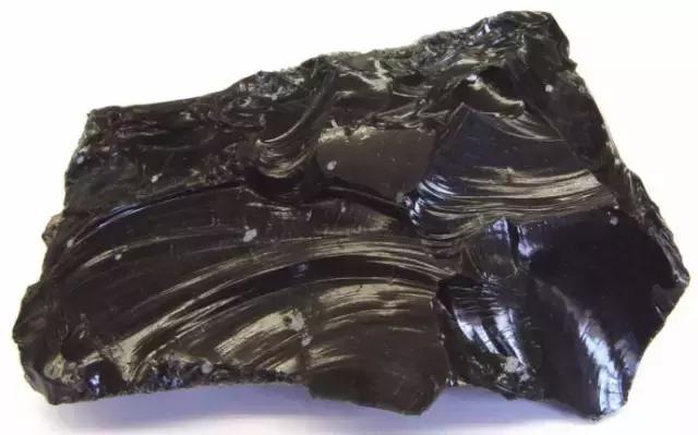 常见岩浆岩鉴别特征图片,常见岩浆岩的认识和鉴定实验报告