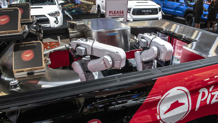 丰田和必胜客合作开发卡车自动烤箱，以后不用去餐馆就可以吃披萨